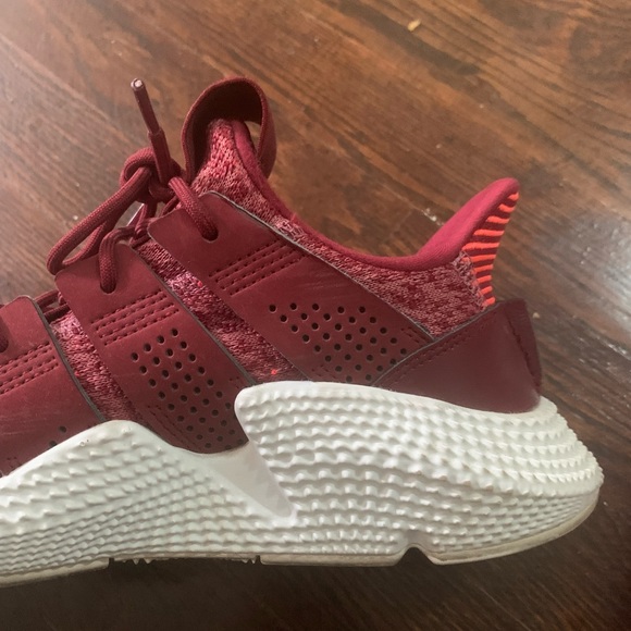Adidas Prophere Trace Maroon sneakers - Picture 2 of 5